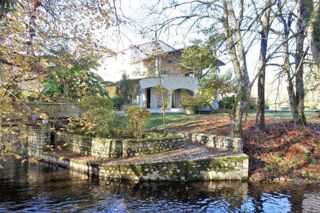  Maison � vendre 10 pi�ces 296 m�