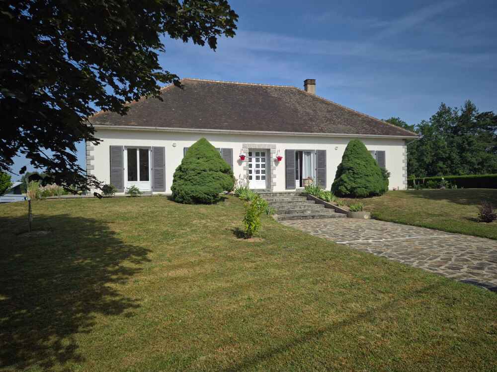 Maison 6 pièces 150 m² · à Abjat-sur-Bandiat · 150 m² · 180 000 €