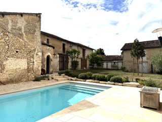  Maison � vendre 8 pi�ces 287 m�