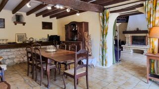  Maison  vendre 15 + pices 317 m