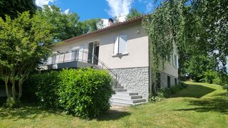  Maison  vendre 8 pices 226 m