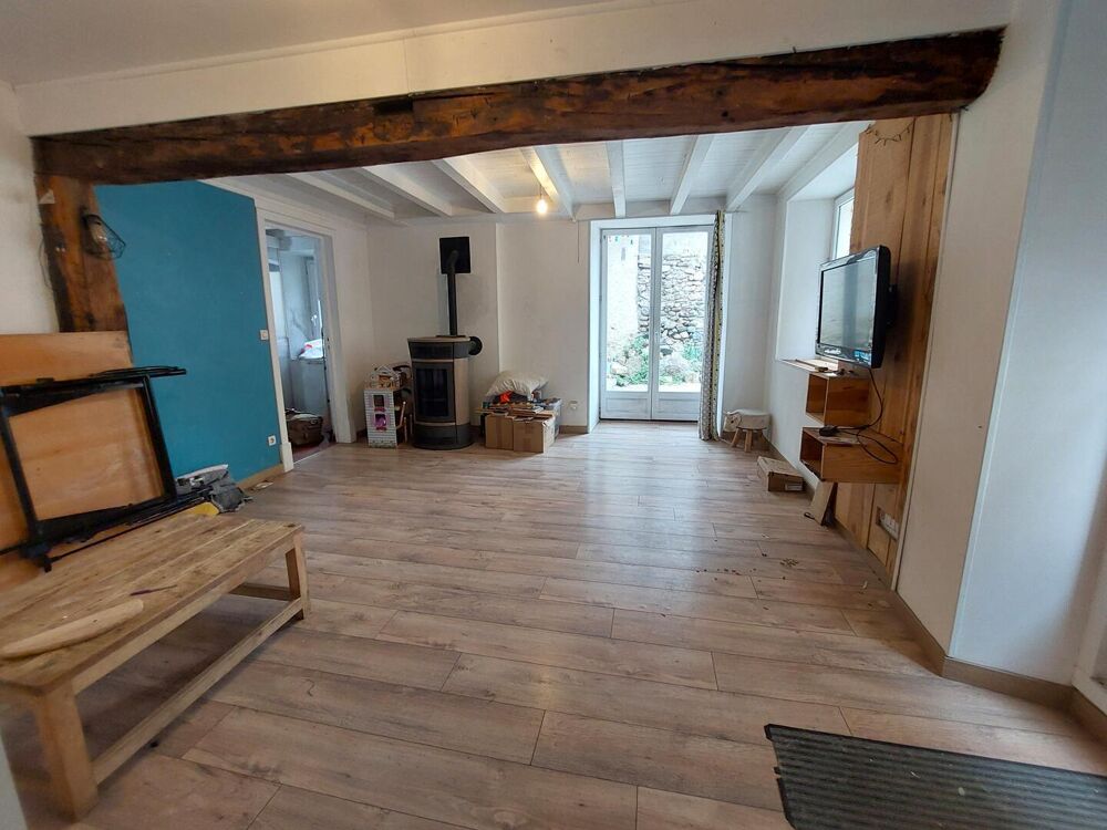 MAISON DE VILLAGE PROCHE DE TOUTES COMMODITES SECTEUR "SAINT MARTORY"