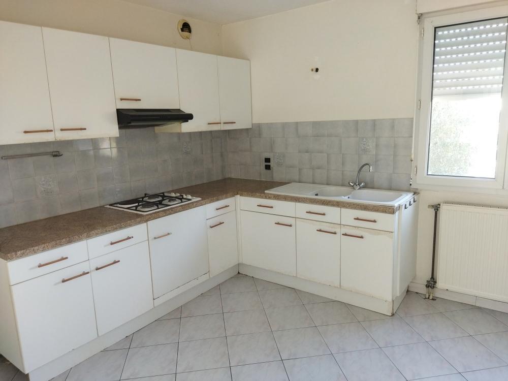 Cahors , Appartement deux chambres et parking