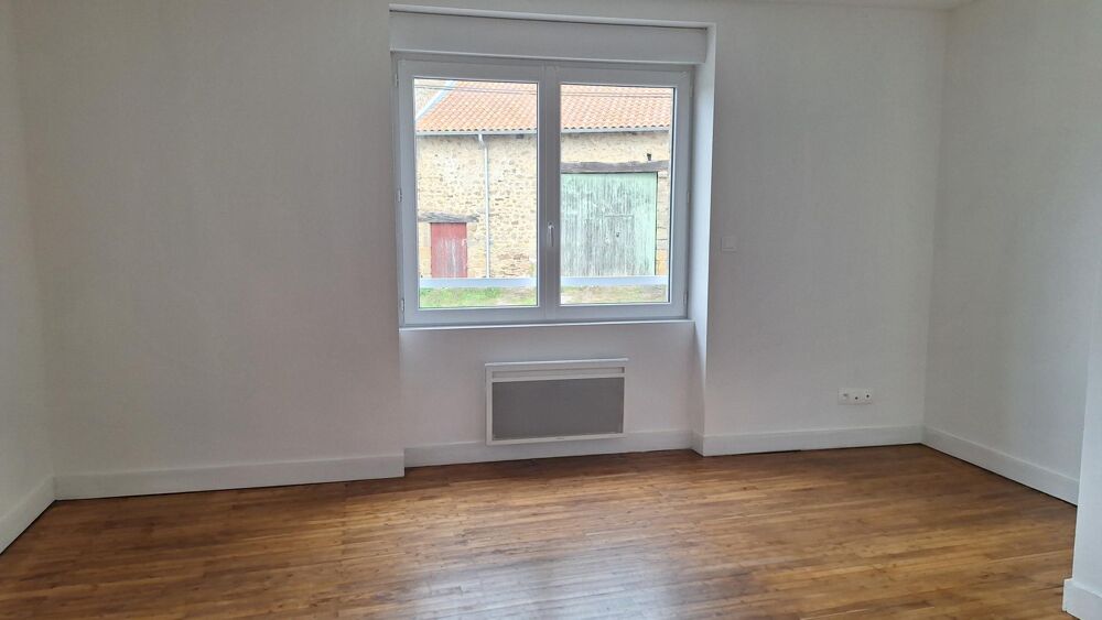 Location Maison Maison de village Le bourdeix