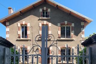  Maison  vendre 8 pices 176 m