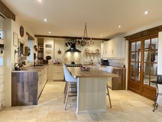  Maison  vendre 9 pices 231 m