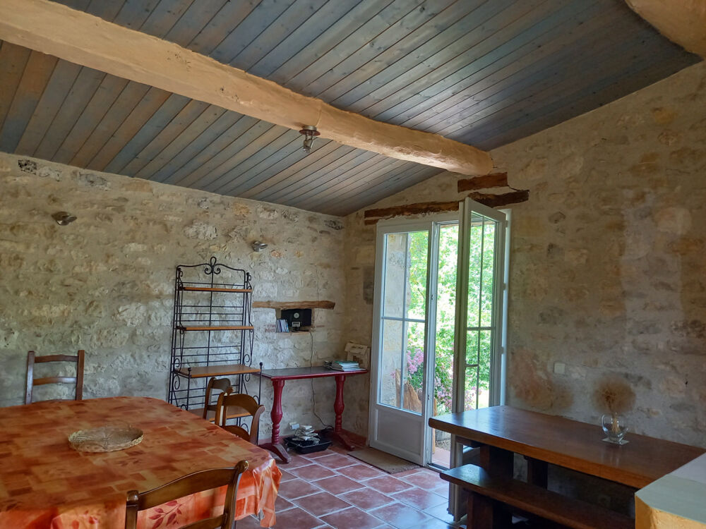Vente Maison Région PROCHE CAHORS   -Ensemble immobilier en pierre rénové, avec piscine, sur 22000m² Cahors