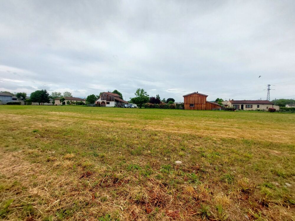 Vente Terrain TERRAIN A 2 PAS DU CENTRE VILLE, CELA EXISTE ENCORE Saint martory