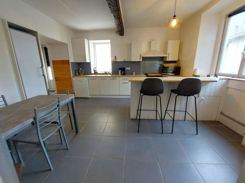 MAISON DE VILLAGE PROCHE DE TOUTES COMMODITES SECTEUR "SAINT MARTORY"