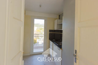  Appartement à louer 4 pièces 58 m²