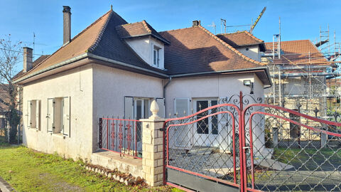   Maison NONTRON Maison - 4 pi�ce(s) - 123 m�