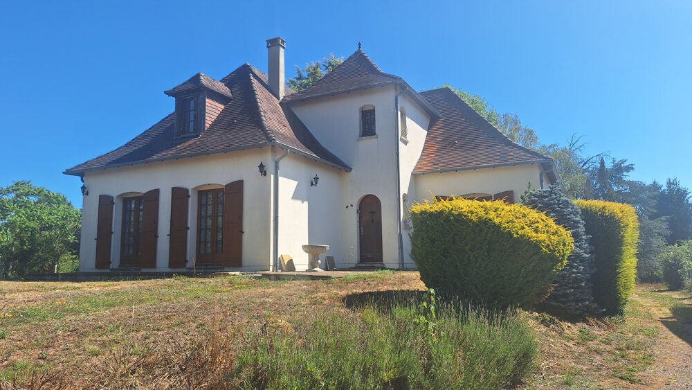 Vente Maison Périgourdine proche commerces Piegut-pluviers