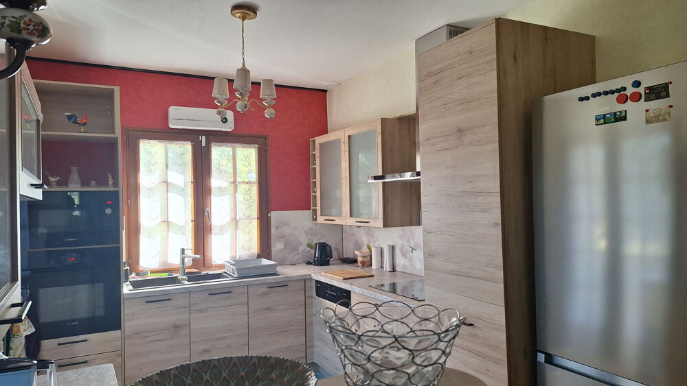 Vente Maison Périgourdine proche commerces Piegut-pluviers