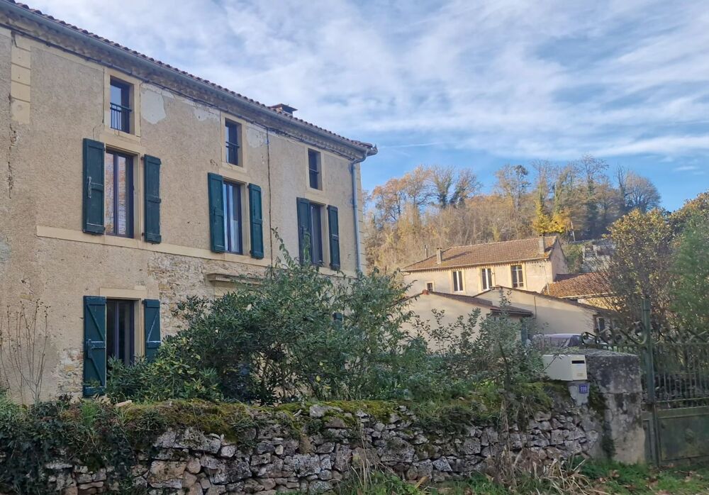 Canton AURIGNAC- Jolie maison en pierres avec dépendances et jardin