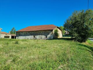  Remise / Grange � vendre 270 m� Saint-martin-le-pin