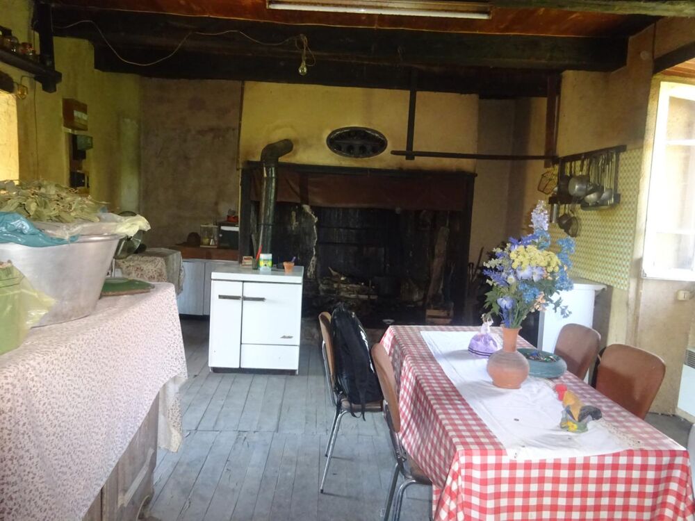 Cahors au nord Maison en pierre avec dépendances