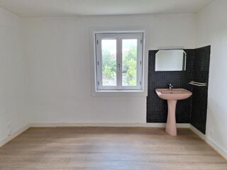  Maison à louer 5 pièces 111 m²