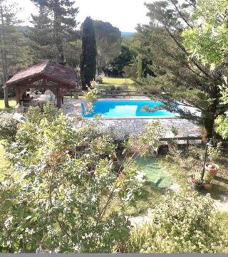  Maison  vendre 6 pices 189 m