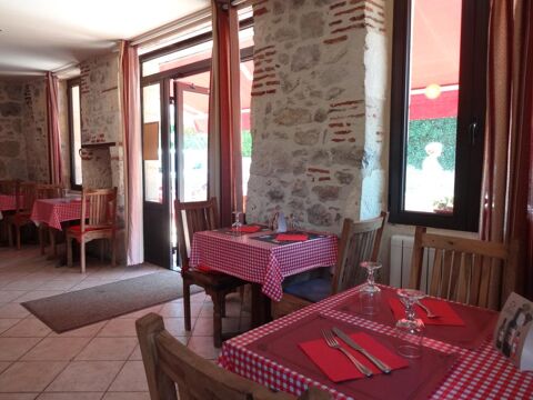 R&eacute;gion PRAYSSAC  - vente de murs (commerce et appartement ) 170900 46220 Prayssac