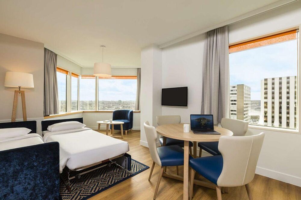 Vente Appartement 75015 PARIS 15 Studio a vendre. SH 22m�.  LMNP Paris 15