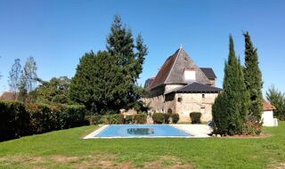  Maison � vendre 8 pi�ces 299 m�