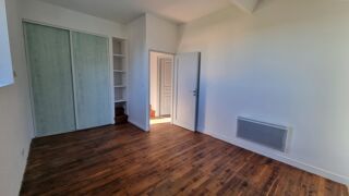  Maison � louer 4 pi�ces 96 m� Saint-front-sur-nizonne