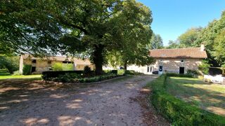  Maison à vendre 15 + pièces 554 m²
