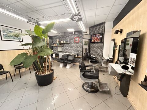 CAHORS CENTRE Fonds de commerce &agrave; vendre, d'environ 36m&sup2; 55000 46090 Arcambal