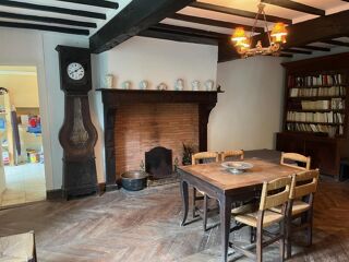  Propriété/château à vendre 7 pièces 199 m²