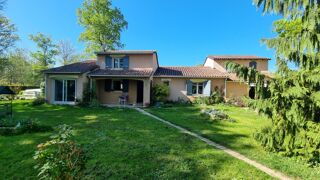  Maison � vendre 8 pi�ces 227 m� Saint-estephe