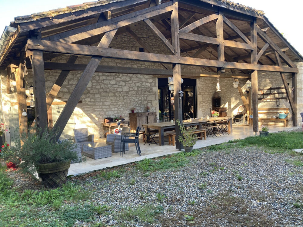 à vendre  Maison Montcuq (46800)