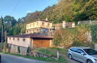  Maison � vendre 10 pi�ces 213 m�