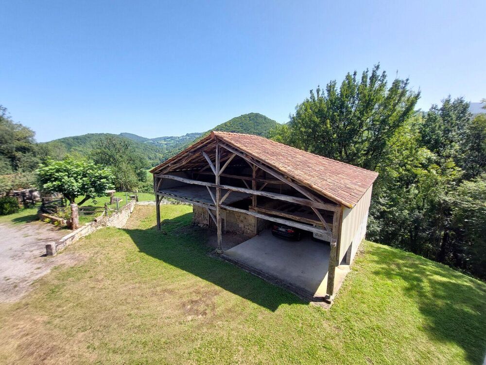 MAISON RENOVEE AVEC DEPENDANCES ET VUE PYRENEES SECTEUR "PROCHE ASPET" ...