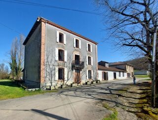  Maison à vendre 10 pièces 369 m²