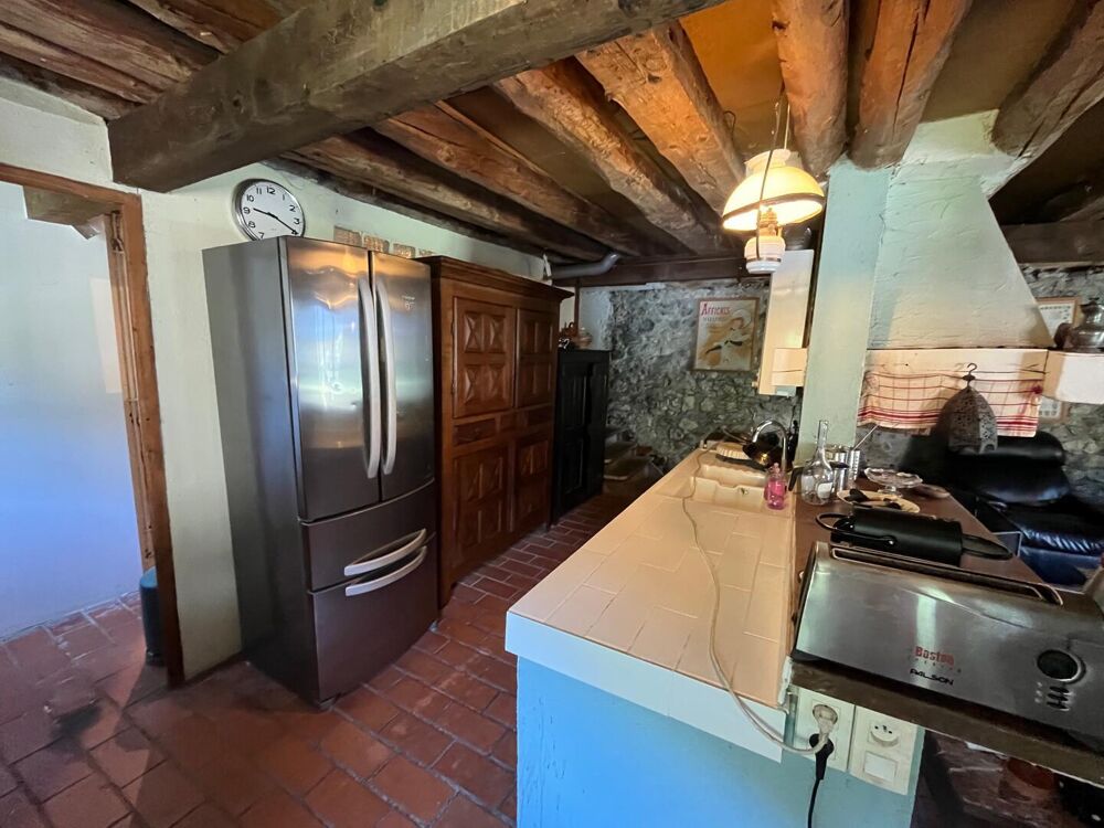 Ancienne grange rénovée en maison d'habitation