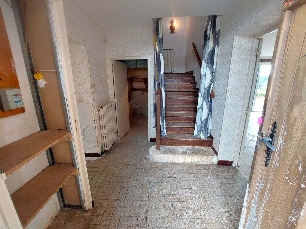 ANCIENNE FERME A FAIRE REVIVRE AVEC DEPENDANCES SUR 3.800 m² DE TERRAIN « SECTEUR AURIGNAC"