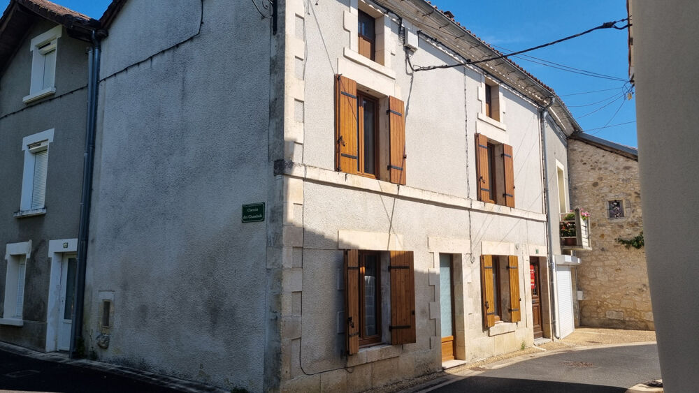 Au coeur du bourg, proche commodités