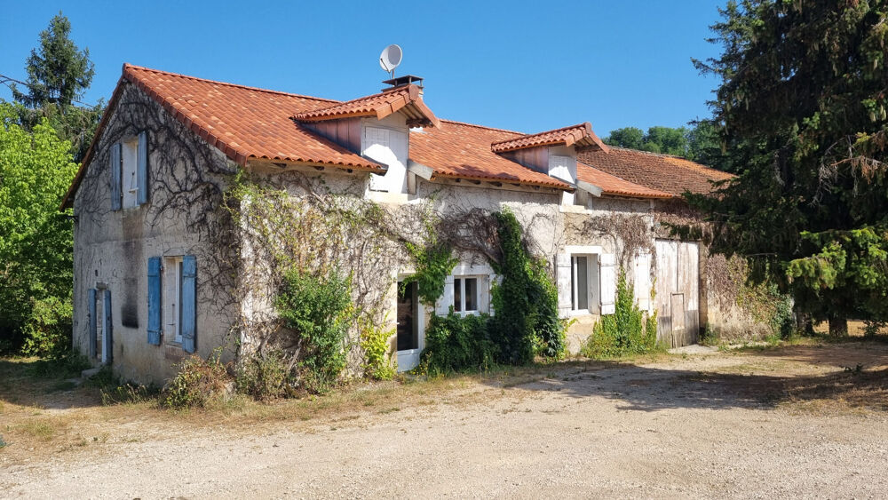 Maison en pierres à l'abri des voisins