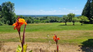  Maison � vendre 9 pi�ces 275 m�