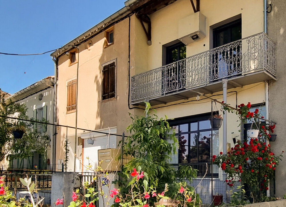 Vente Maison Charmante Maison de Village de 3 Chambres avec Jardin et Terrasse sur le Toit Belveze-du-razes