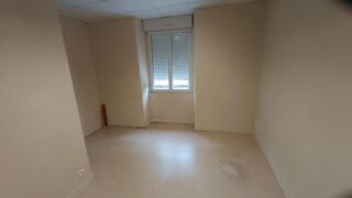  Immeuble  vendre 4 pices 300 m