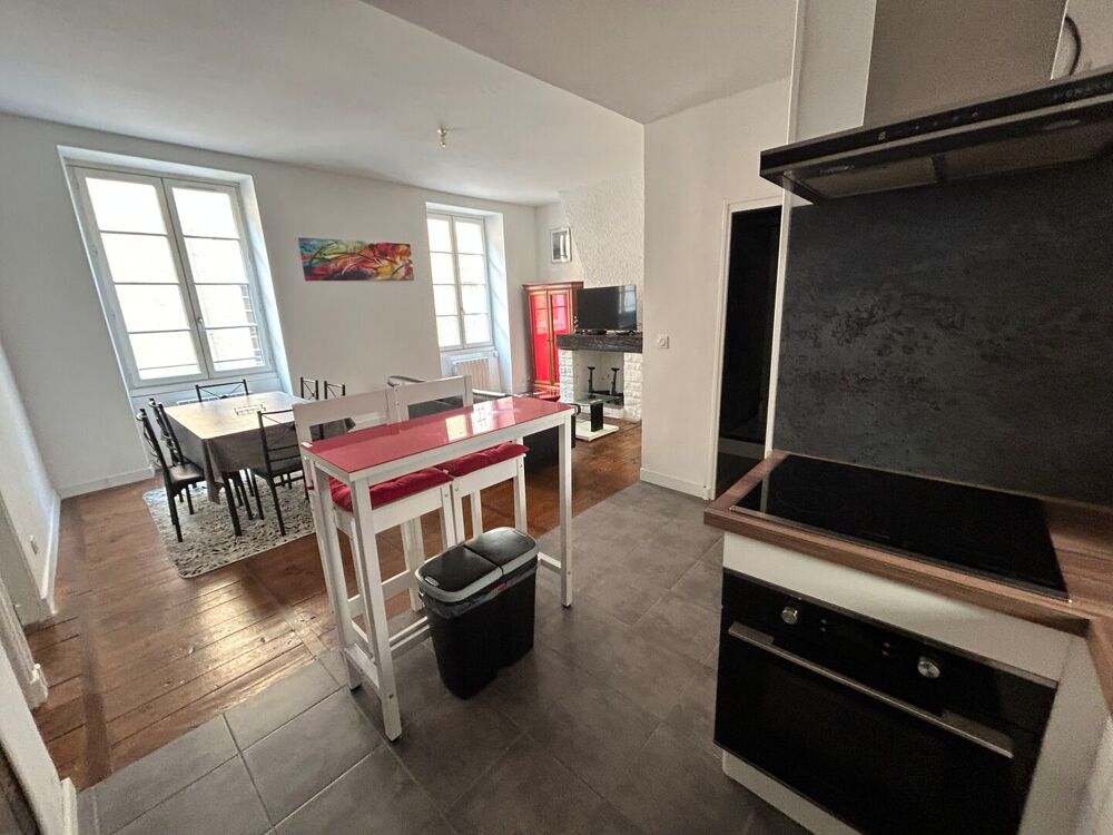Vente Appartement Cahors centre ville.OPPORTUNITES :  Appartement d'environ 60m², 2 chambres, entièrement refait à neuf, au 2ème étage,  DPE:C. 13 Cahors