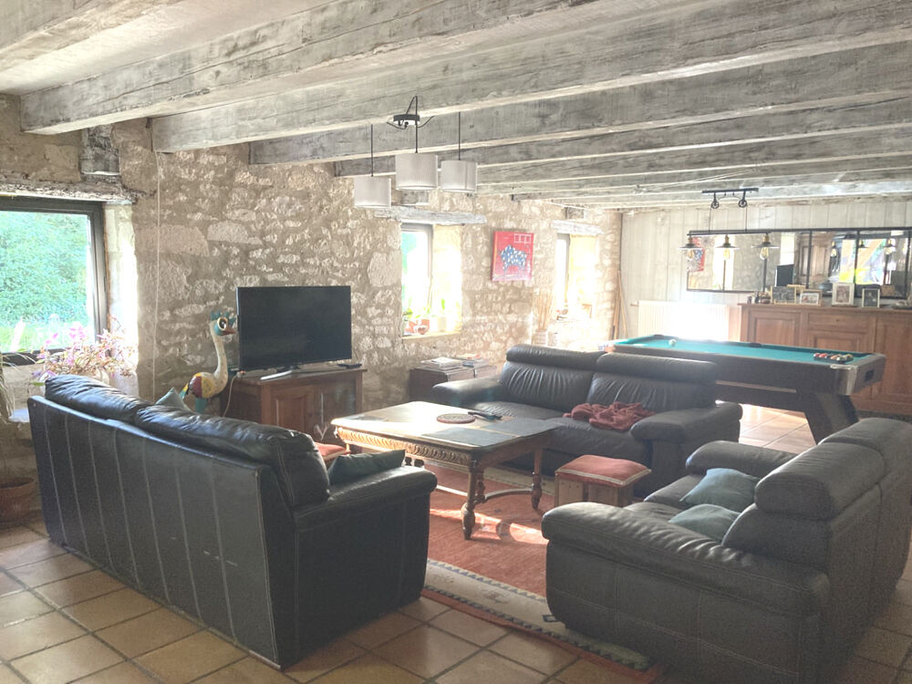 à vendre  Maison Montcuq (46800)