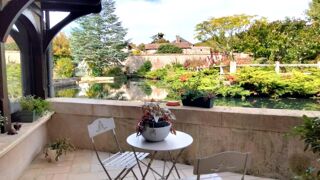  Maison � vendre 8 pi�ces 320 m�