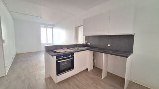  Appartement à louer 3 pièces 58 m²
