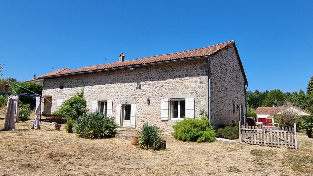 vente Maison - 4 pièce(s) - 77 m² Piégut-Pluviers (24360)