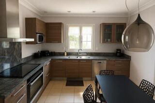  Maison  vendre 8 pices 217 m