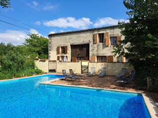  Maison  vendre 15 + pices 540 m