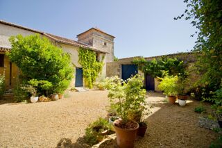  Maison � vendre 10 pi�ces 318 m�