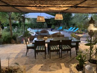  Maison  vendre 5 pices 200 m